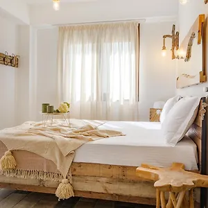 Meltemi Luxury Nea Roda